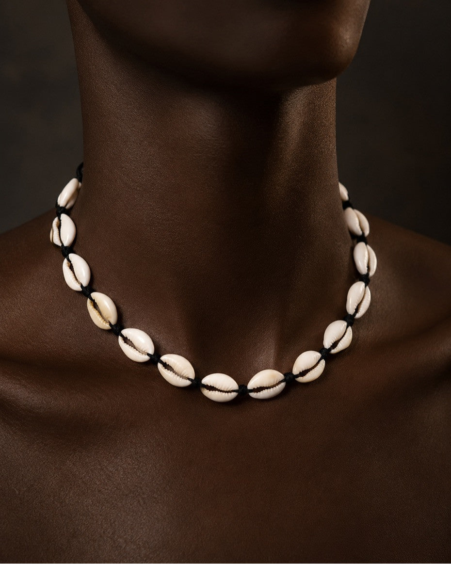 COWRIE NECKLACE